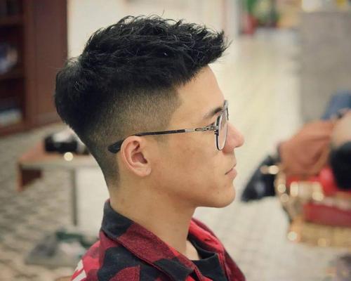 2021亚洲男士发型流行趋势帅掉渣儿了