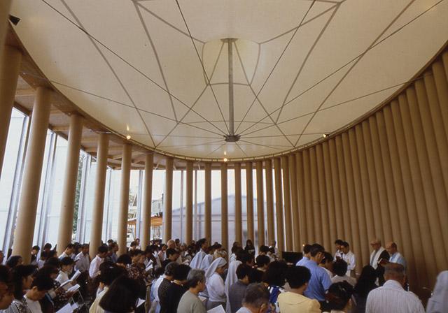 日本建筑师坂茂shigeruban获2014年普利兹克建筑奖
