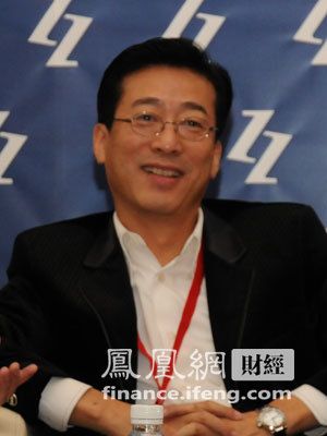 图文:美克投资集团有限公司董事长冯东明