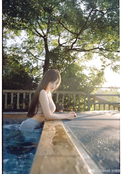 刘增艳泳装照片,她是snh48几期生?