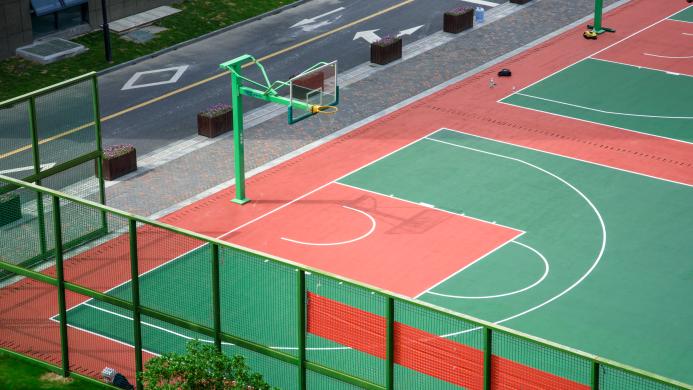 篮球场地划线用什么油漆好
