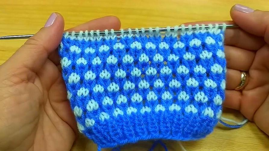 儿童毛衣怎么织才好看呢这款双色花样一定适合您简单易织的双色编织