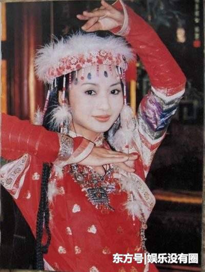 刘涛在《还珠格格第三部》中饰演慕沙,缅甸王猛白的第八个女儿,称