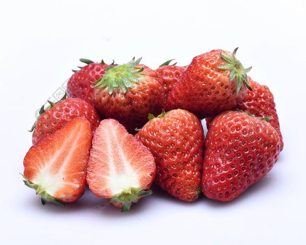 食品生鲜水果奶油草莓切面摄影图