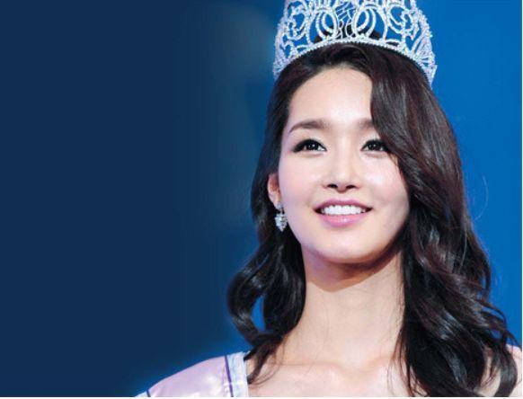 2012年 56届韩国小姐选美大赛冠军?