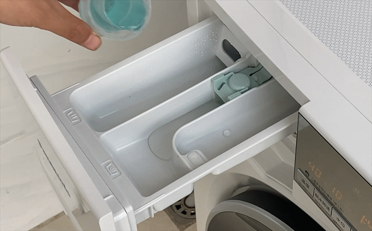 松下滚筒洗衣机大容量泡沫洗解放你的双手