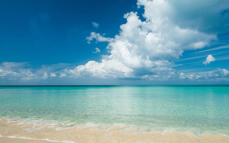 精选沙滩大海清新风景图片电脑桌面壁纸下载