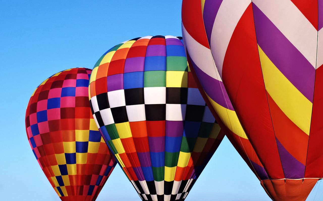 美丽五彩热气球天空飞翔个性高清图片电脑桌面壁纸 第二辑