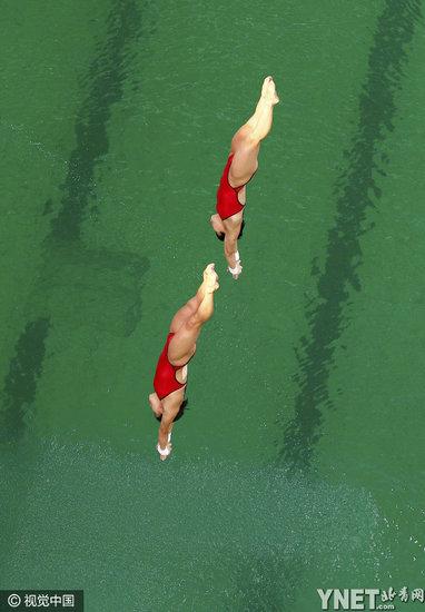 游泳名将银发染绿 网友:奥运是个大熔炉 泳池是个大染缸