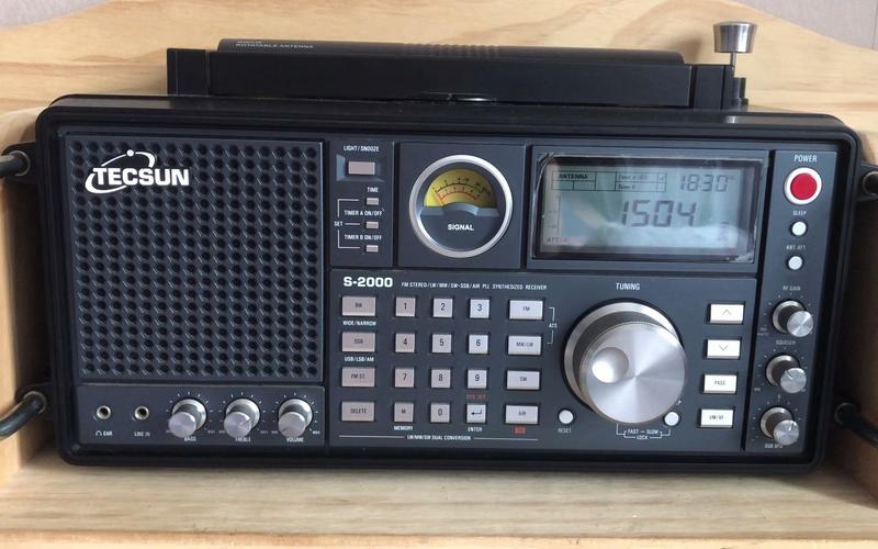 德生收音机德生s2000使用总体感受还可以值得推荐产品专业人士可能