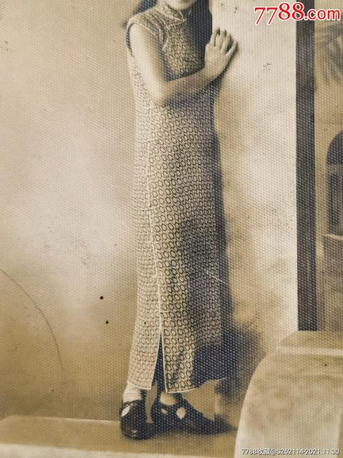 民国时期的旗袍美女老照片身材苗条照片清晰完好