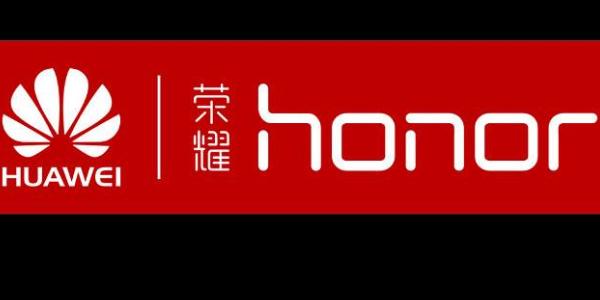 荣耀所有手机在外观的logo设计都是"honor"并非"huawei".