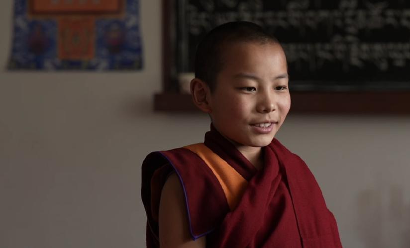 探访西藏小活佛:3岁时神奇地被认定为活佛,如今他过得怎么样?