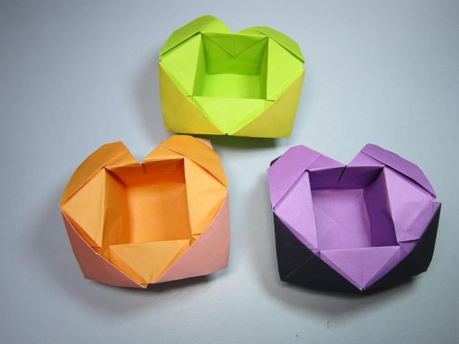 儿童手工折纸心形盒子,简单的爱心收纳盒折法,diy手工制作