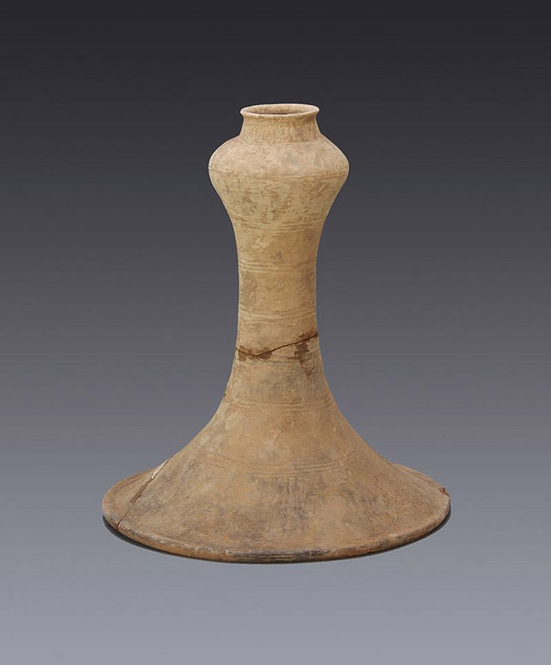 陶器# 这是张家港博物馆收藏的一组新石器时代的陶器.