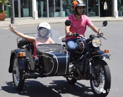 你知道吗国外景区都开始有侉子摩托车旅行了