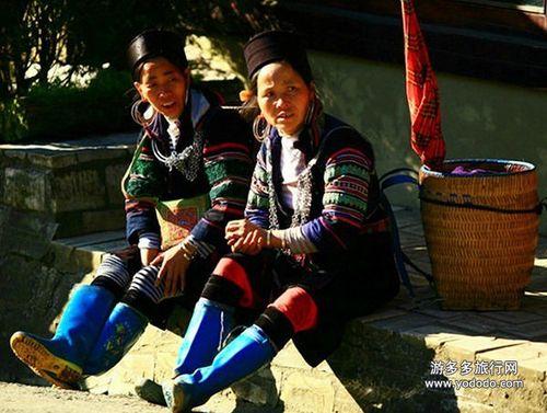 黑苗不仅是越南的叫法,中国云贵川的苗族人民以及在老挝,缅甸和泰国的