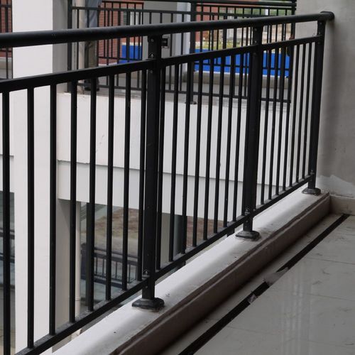 江西南昌市安义县厂家直销 阳台护栏 护窗栏杆 楼顶露台防护栏杆|价格