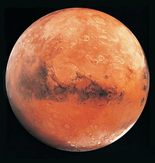 中国第1张火星表面照!为何公布照片比美国晚,传照片有多难?
