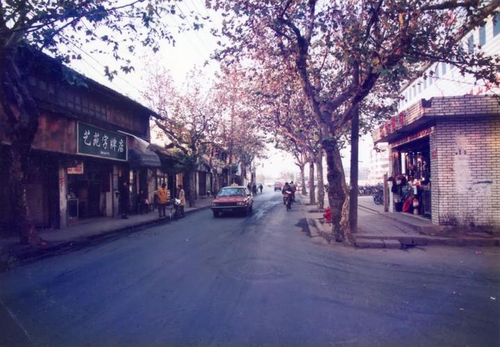 杭州市中心这条道路已有千年历史这些老照片你看过吗