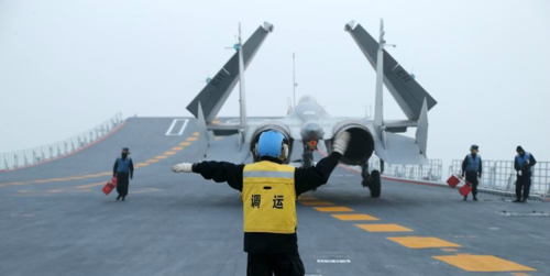 保障中国航母战力,中国航母地勤剪影