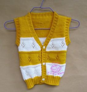 纯手工编织婴儿宝宝v领单排扣双色条纹男女开衫背心马夹(现货)