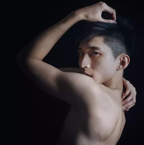 台湾权威gay网票选出2018年instagram五大天菜有趣