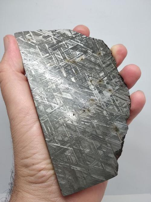 muonionalusta 铁陨石 - 13 x 8 cm - 345 g