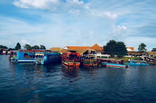 女皇宫的灿烂,洞里萨湖的美丽一一柬埔寨之二