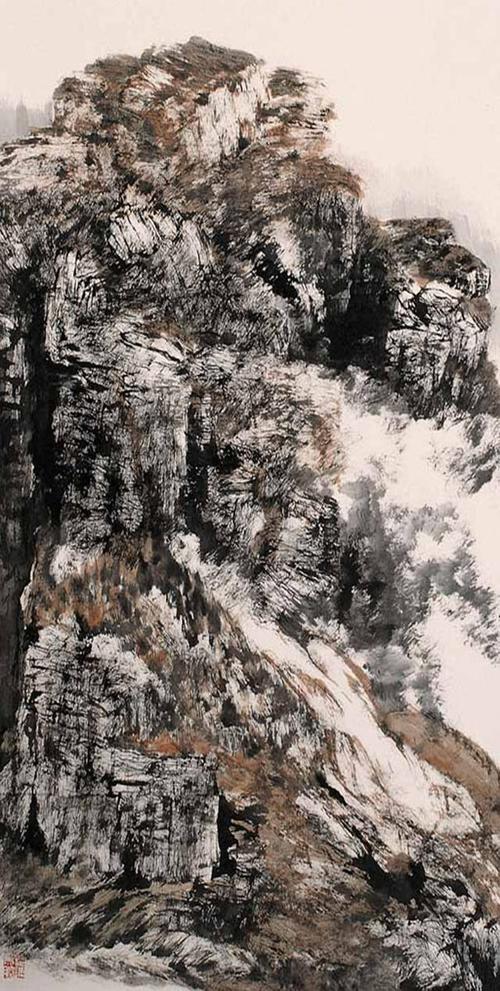 白云乡画家《用水墨的浓淡诠释大山之灵气》