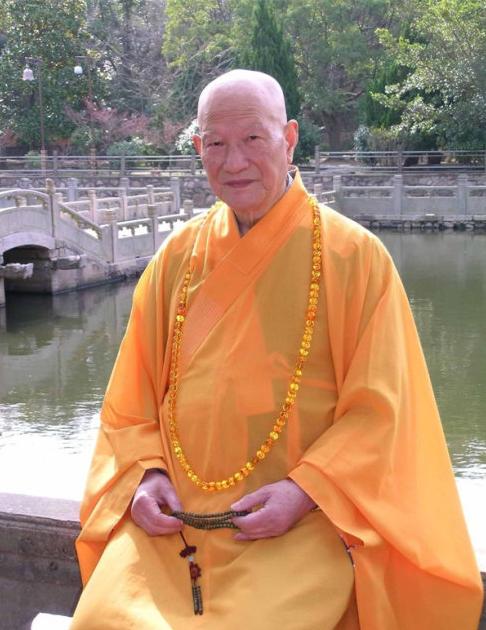 道生长老,被中国佛教协会副会长戒忍大和尚誉为"当代高僧中的高僧".