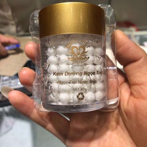 来越南玩一定要买这个珍珠膏特别水润补水效果真的很好一瓶120粒价格
