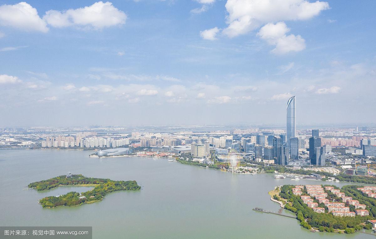 鸟瞰苏州金鸡湖城市风光全景图