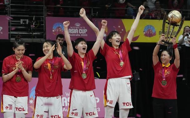 亚洲杯6连败已成历史,中国女篮身位重新领先日本|亚洲杯_新浪财经