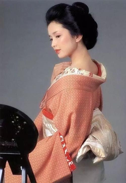 日本昭和时代四大美人能美一个世纪是怎样的物种啊