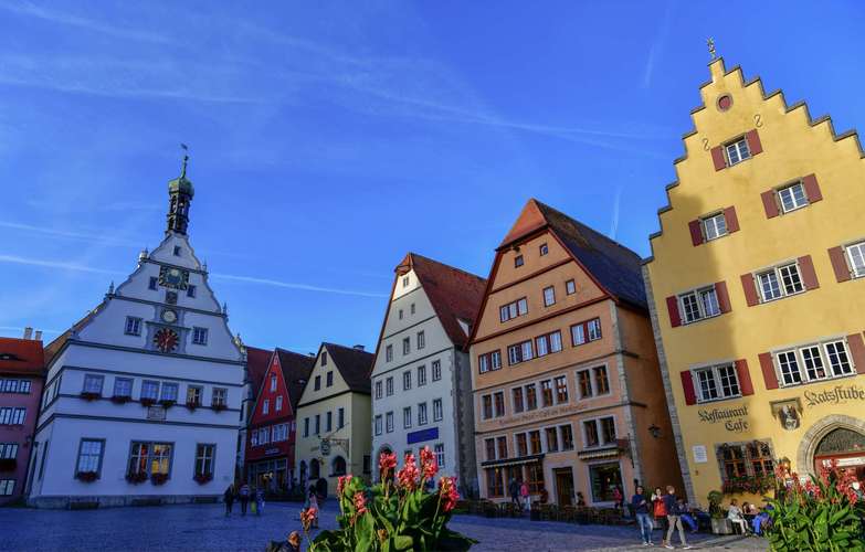 其它 罗腾堡   这是德国最美丽的中世纪小镇,建筑本身有近600年的历史