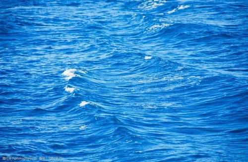 关键词:海水 波浪 蓝色大海 水 细浪 摄影 自然景观 自然风景 300dpi
