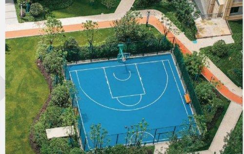 小区内的篮球场,让您尽情挥洒汗水享受青春,让家不仅仅是家,看房请