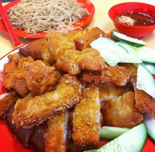 必尝小吃:新加坡10家最好的"ngoh hiang"五香虾饼摊位