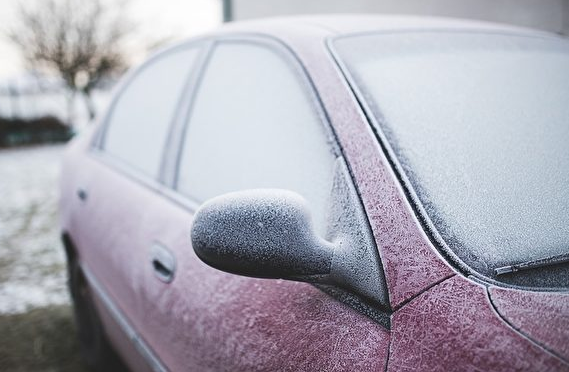 冬天汽车除霜正确方法