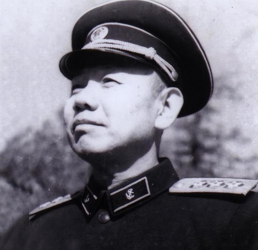 开国上将王宏坤,曾被称为"赌神",因上错了船,被撤销职务