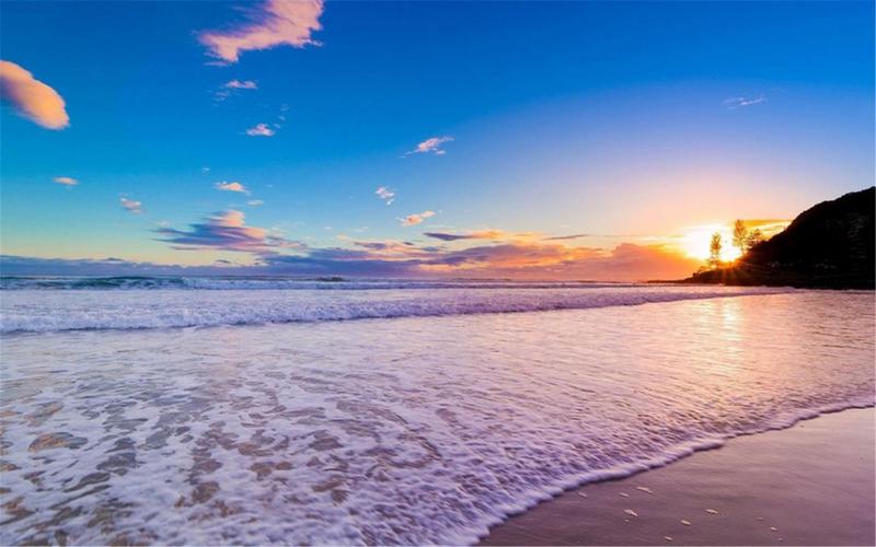 夏威夷海边唯美蓝天风光高清桌面壁纸图片下载