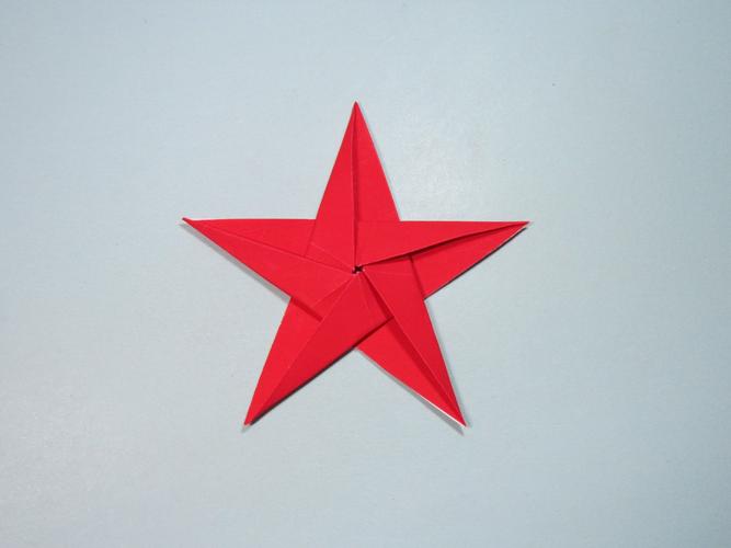 简单的手工折纸五角星的折法步骤图解