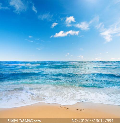 拍打着沙滩的海水风景摄影高清图片_大图网图片素材