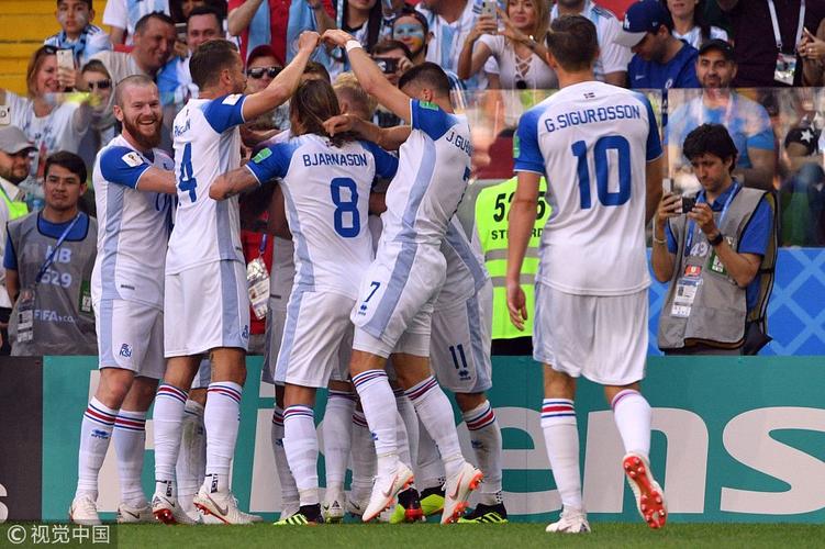 冰岛进了在世界杯的第一球