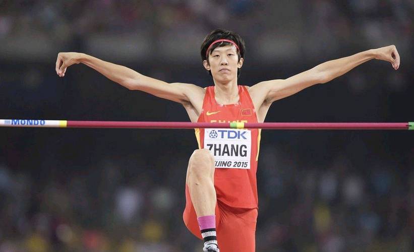 原创2米24强势夺冠33岁跳高网红张国伟归来被国家队开除不气馁