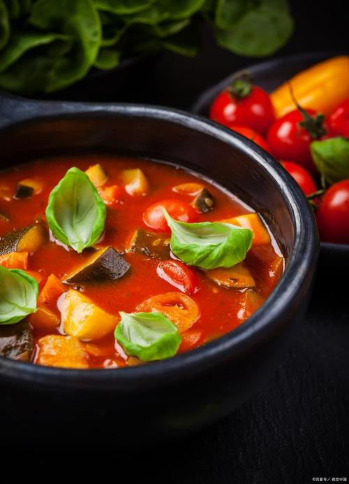 番茄蘑菇红汤的做法