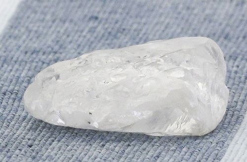 博兹瓦纳发现全球第三大宝石级钻石原石重达1098.3ct