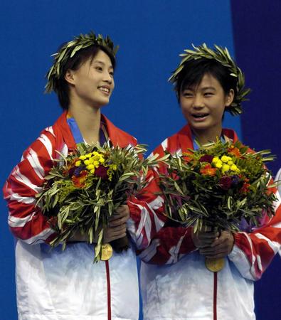图文女子双人10米跳台劳丽诗李婷夺冠2