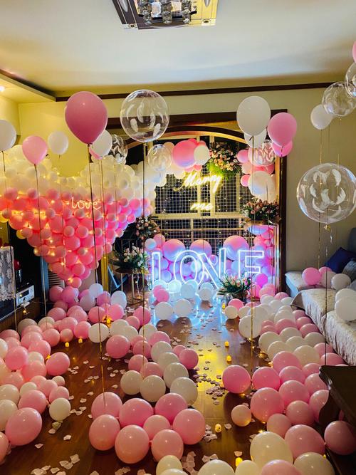 成都粉色室内求婚现场气球布置,太绝了!!